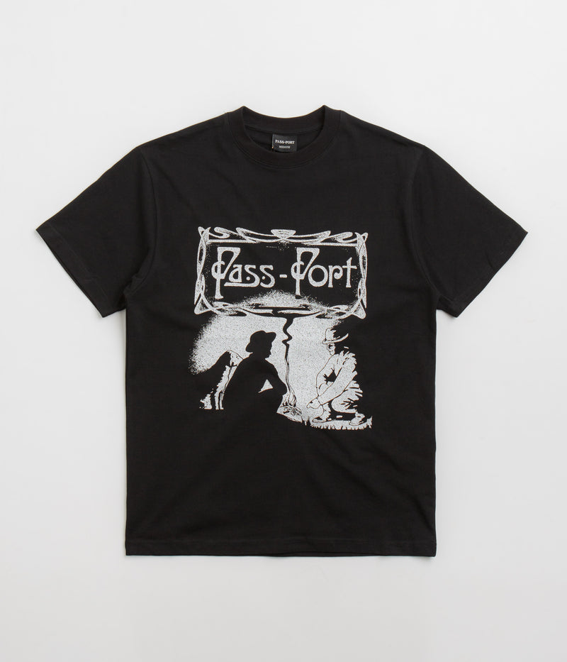 Pass Port Plume T-Shirt in Black