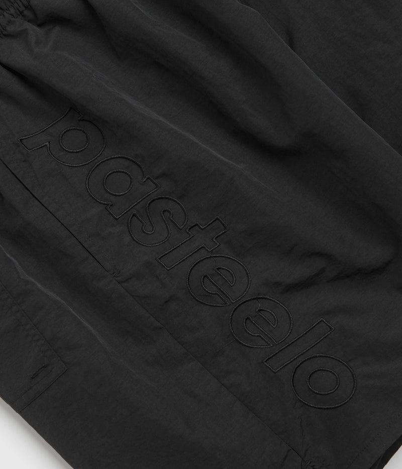 Pasteelo Script Active Shorts in Black