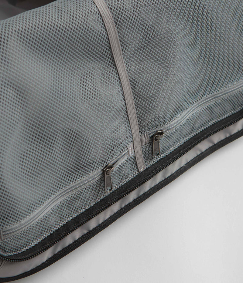 Patagonia Black Hole Wheeled Duffel Bag 40L in Shiny Black