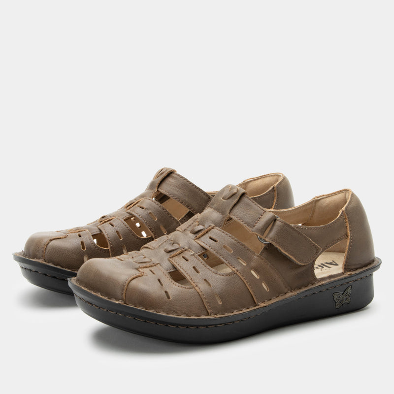 Pesca Stones Throw - Web Exclusive | Alegria Shoes