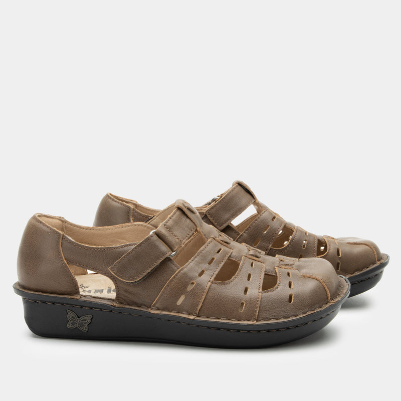 Pesca Stones Throw - Web Exclusive | Alegria Shoes