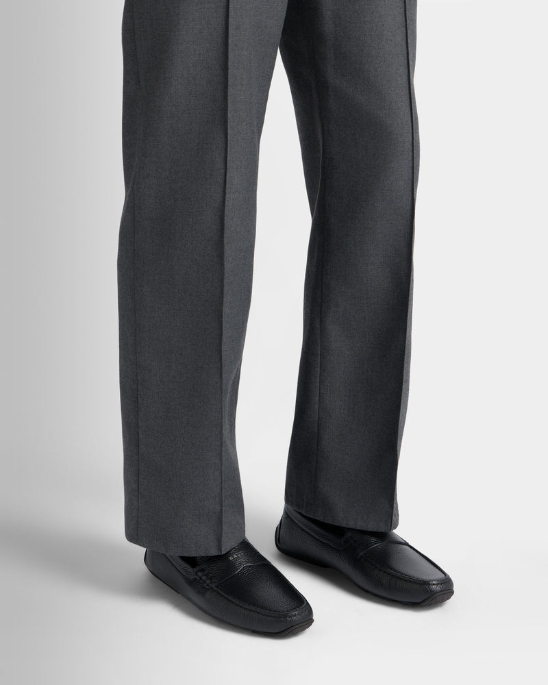 Pilot Driver in Black Grained Leather