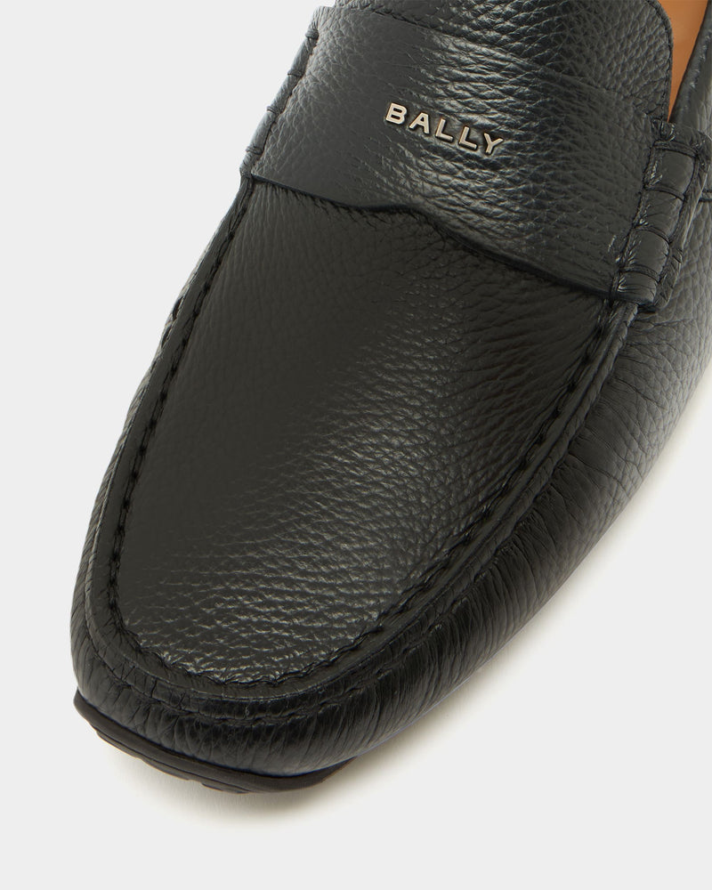 Pilot Driver in Black Grained Leather