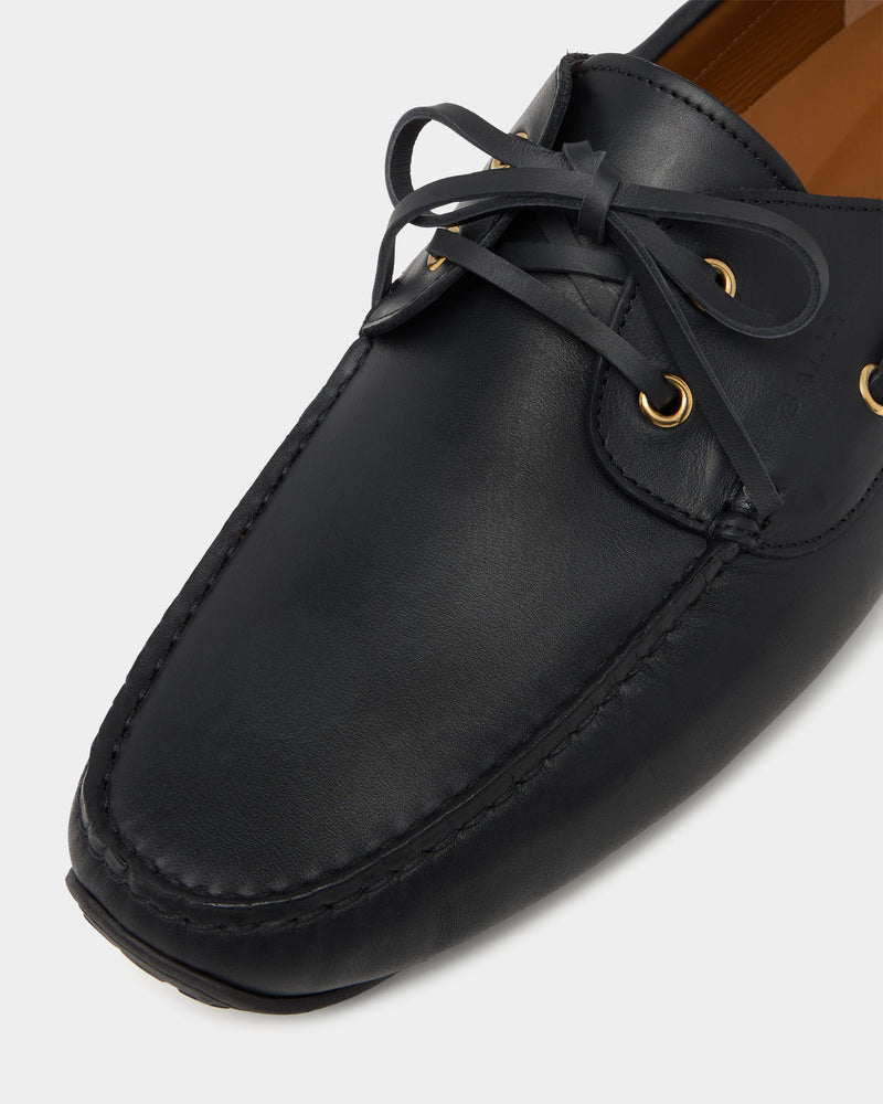 Pilot Driver in Black Leather