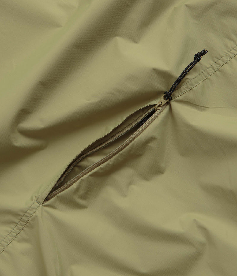 Polar Packable Anorak Jacket in Dirty Green