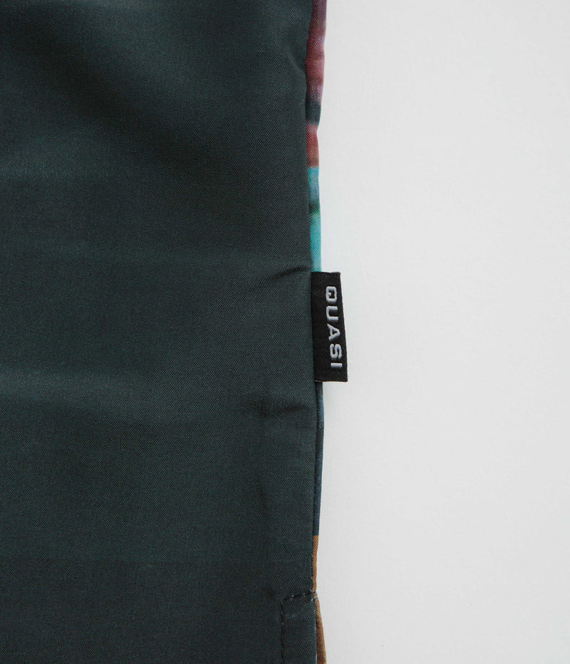 Quasi Short Sleeve Shirt in Multi