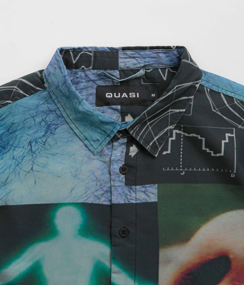Quasi Short Sleeve Shirt in Multi