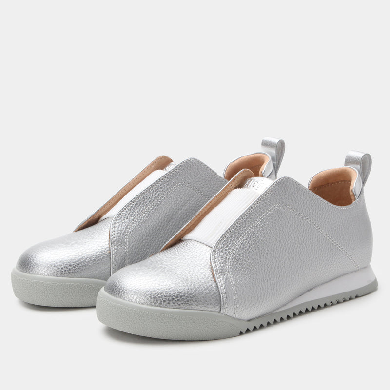 Reah Silver Shoe | Alegria Shoes
