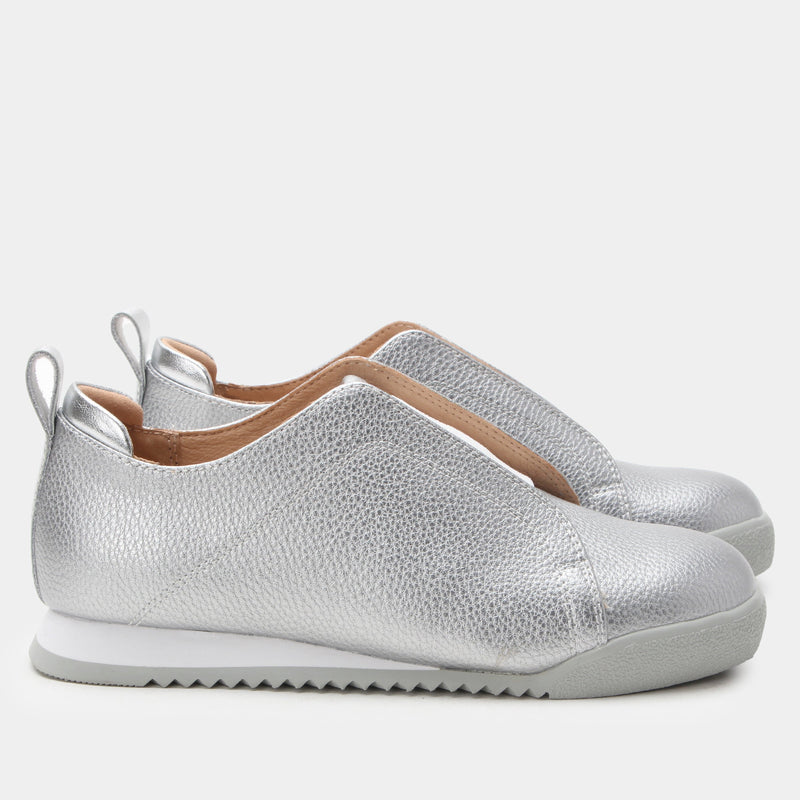 Reah Silver Shoe | Alegria Shoes