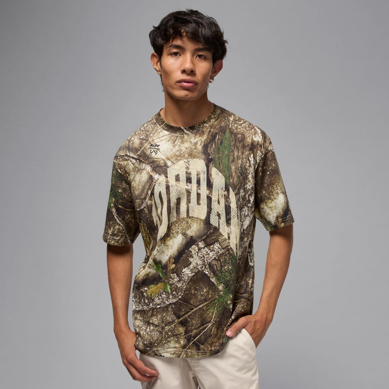 Men's crew-neck short-sleeve tee in Realtree camouflage, full front view
