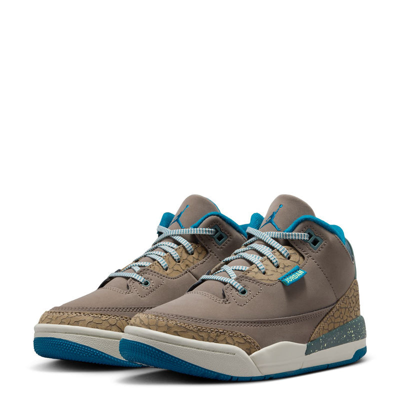 Kids retro basketball sneakers, pair view, taupe with blue collar and speckled midsole