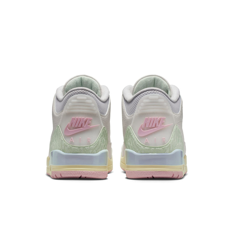 Men's retro basketball shoes rear view, mint heel tab with Nike Air detailing, pink sole