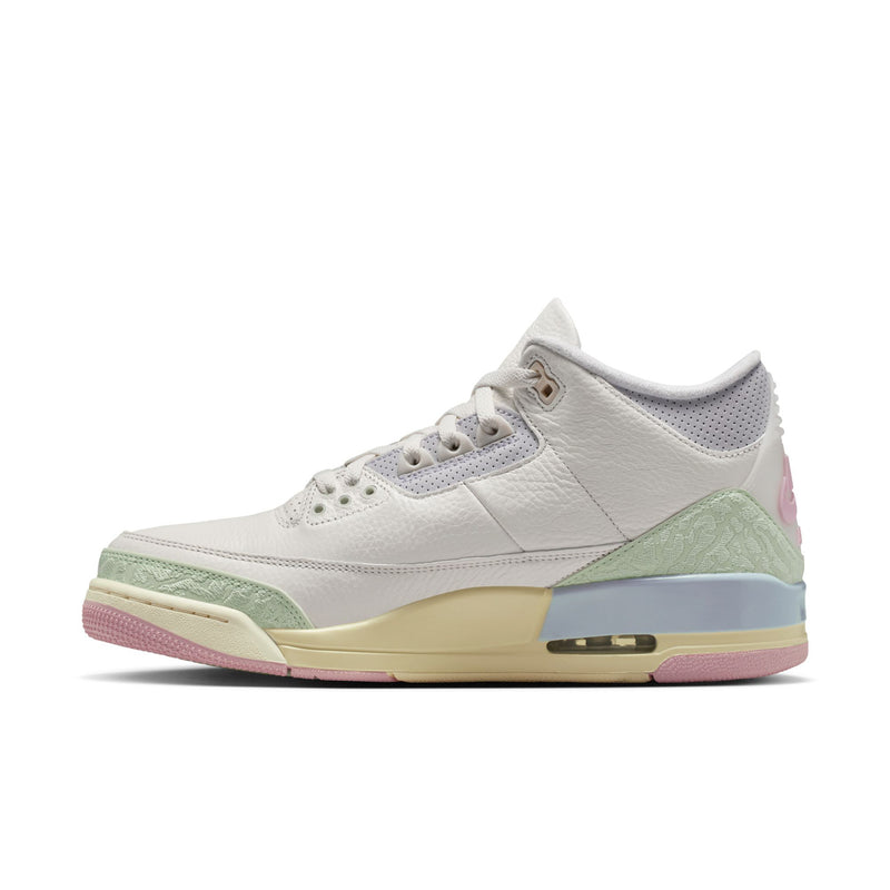 Men's retro basketball shoe, white leather with mint panel, pastel pink accents, Nike logo