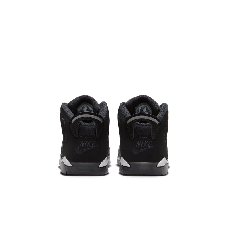 Black toddler sneakers heel view with pull tab and logo branding