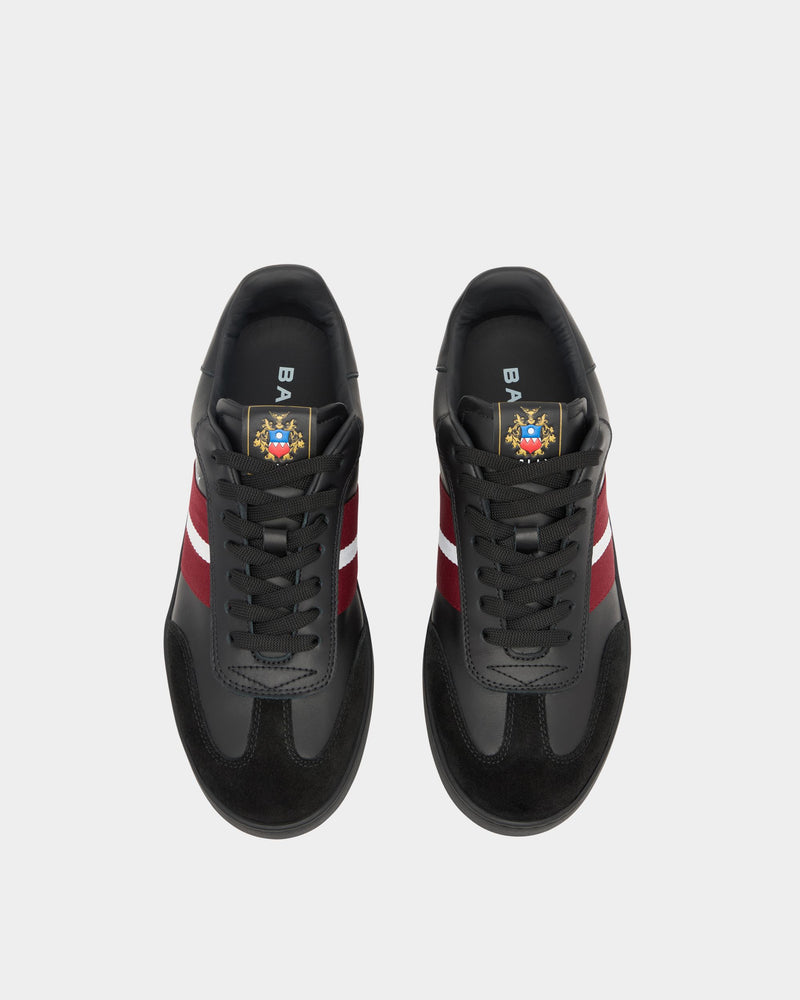 Retro Crest Sneaker in Black Leather