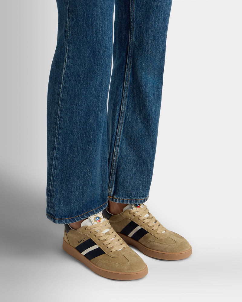 Retro Crest Sneaker in Brown Suede