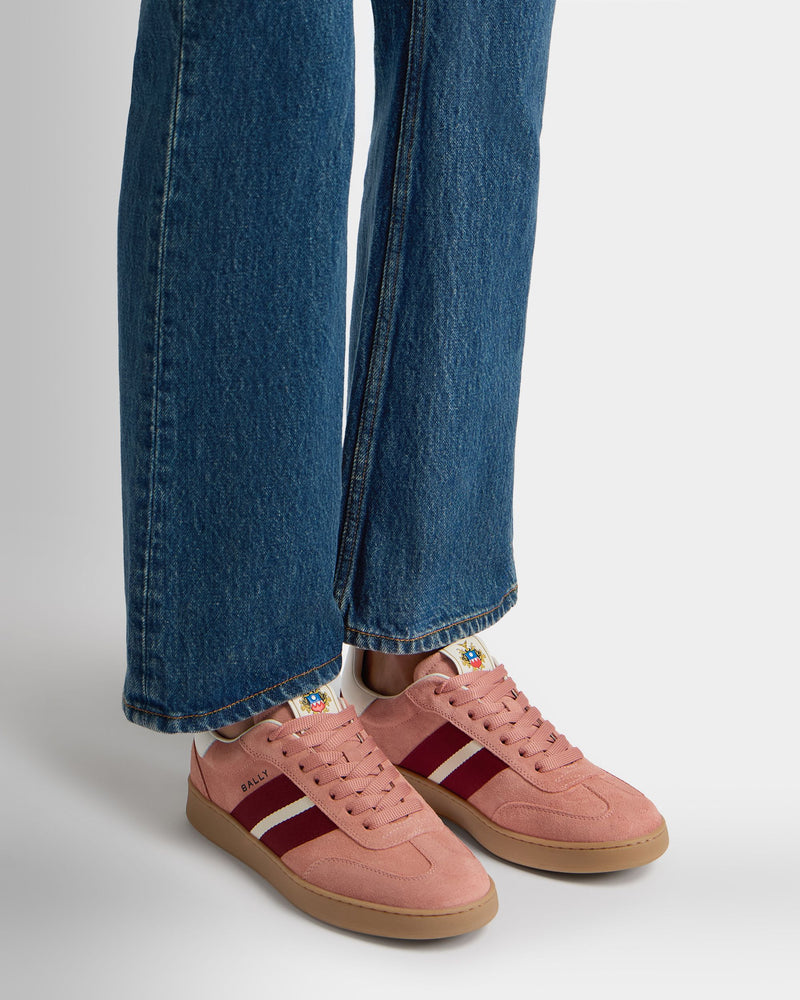Retro Crest Sneaker in Light Pink Suede