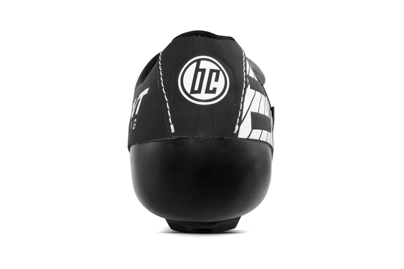 Riot+ Black/White (EU)