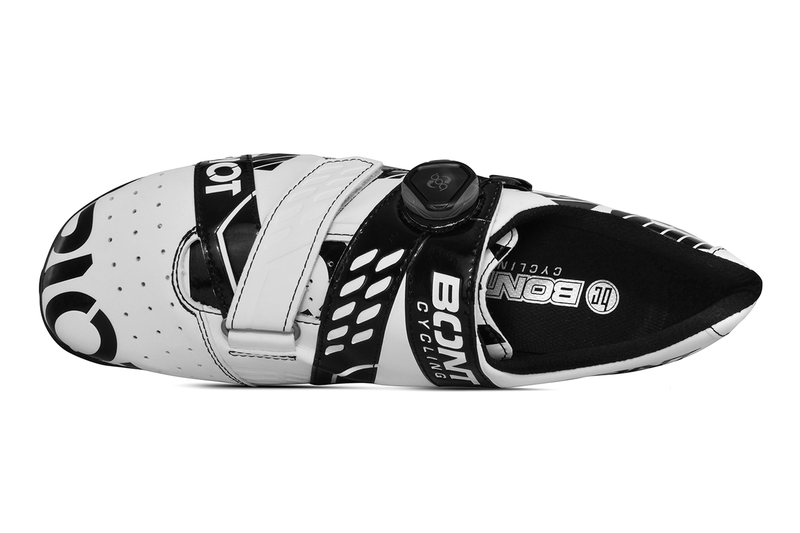 Riot+ White/Black (EU)