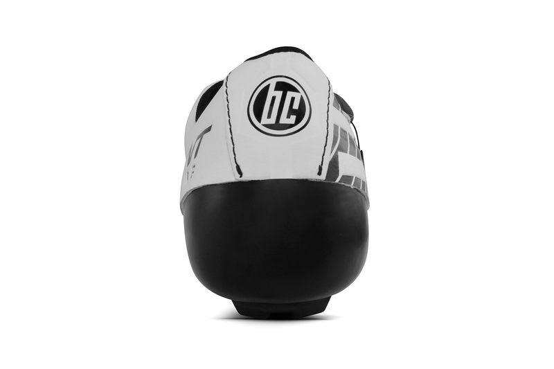 Riot+ White/Black (EU)
