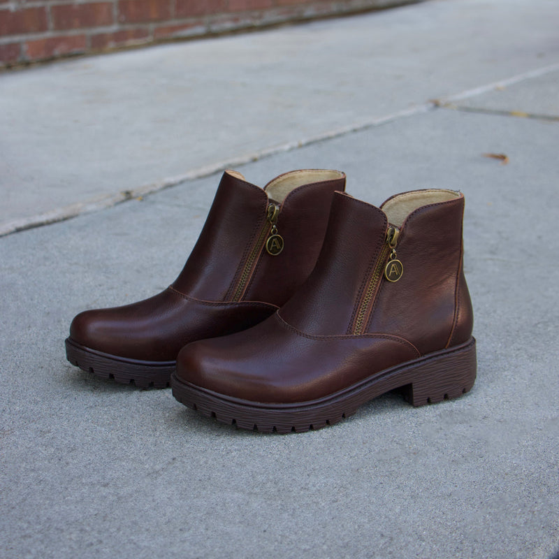 Rorie Java Boot | Alegria Shoes