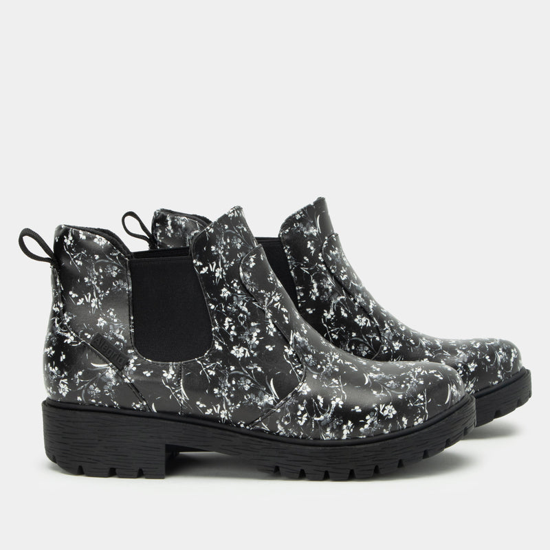 Rowen Grey Gardens Boot | Alegria Shoes