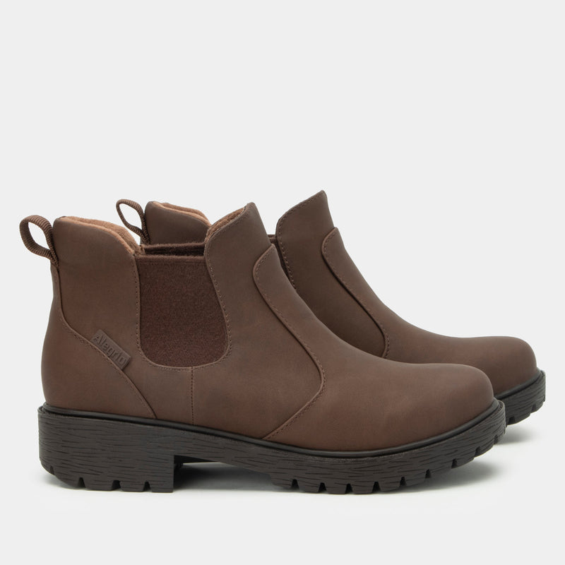 Rowen Relaxed Cocoa Boot | Alegria Shoes