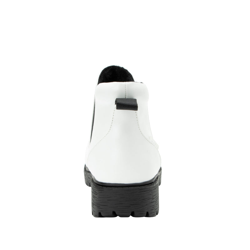 Rowen White vegan leather boot on the new Luxe Lug outsole - ROW-7657_S3