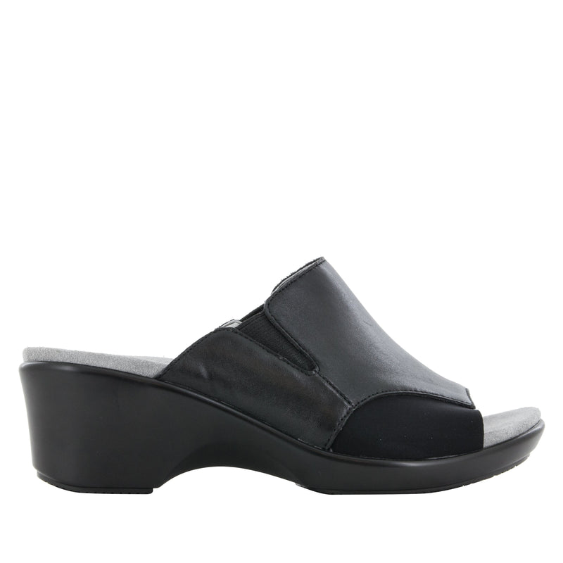 Ryli Black Nappa Sandal | Alegria Shoes