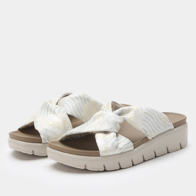 Rylie Iced Cream Sandal | Alegria Shoes
