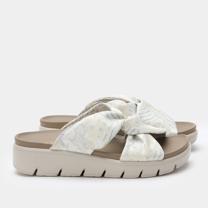 Rylie Iced Cream Sandal | Alegria Shoes