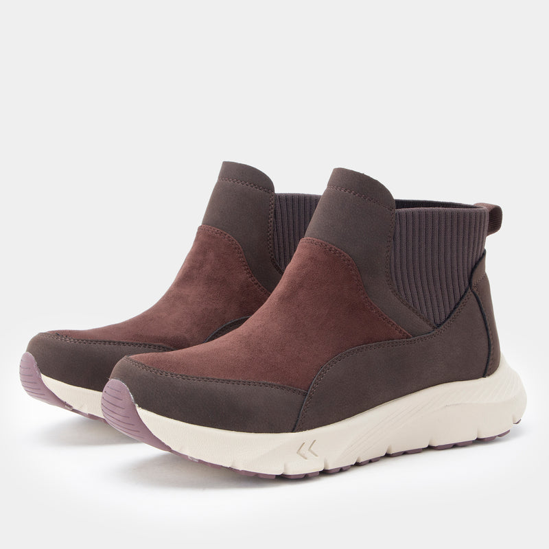 Rynae Brown Boot