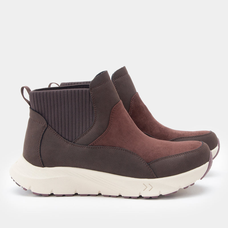 Rynae Brown Boot