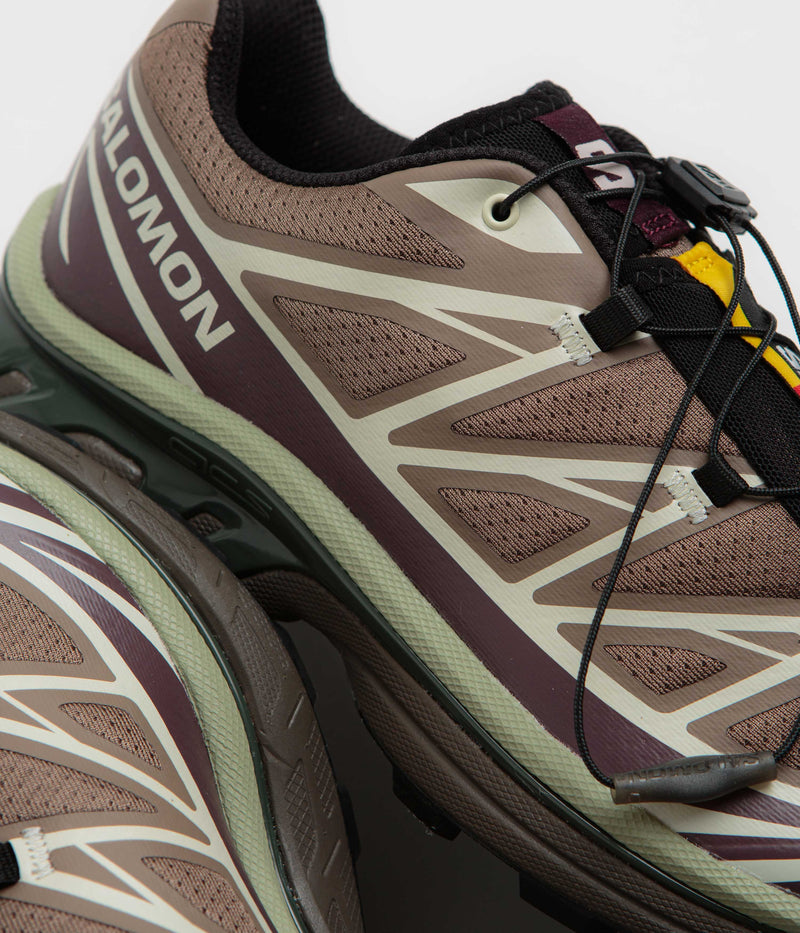 Salomon XT-6 Shoes in Walnut and Huckleberry / Urban Chic