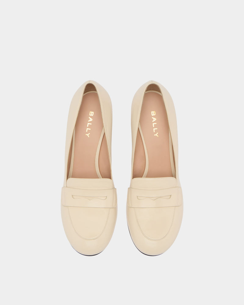 Saule Loafer Pump in Ivory Leather