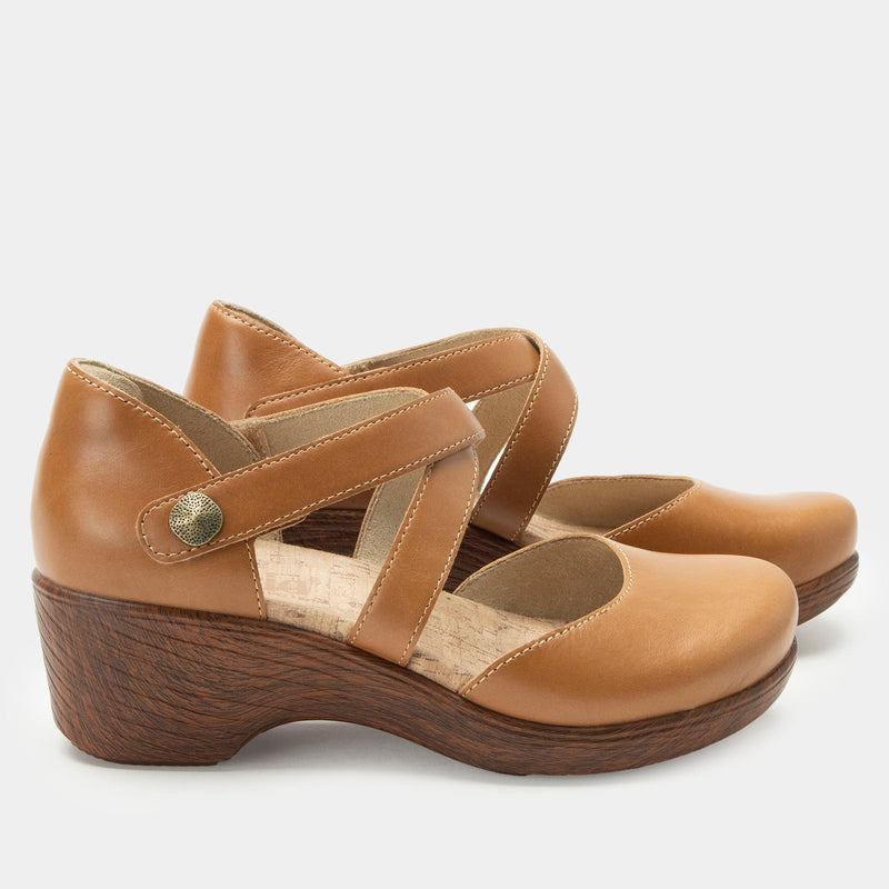 Savina Latte Shoe | Alegria Shoes
