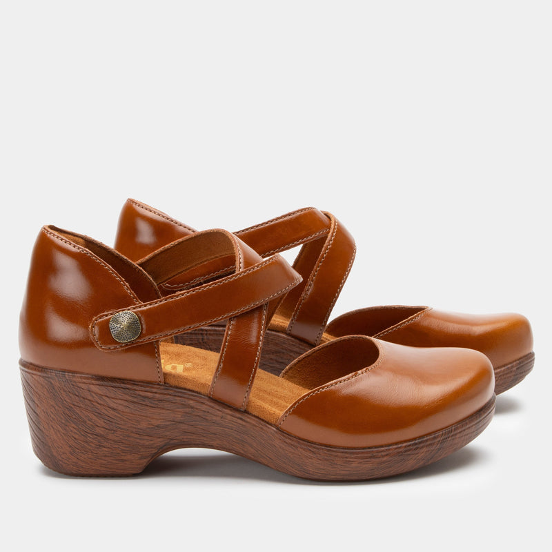 Savina Luggage Shoe | Alegria Shoes