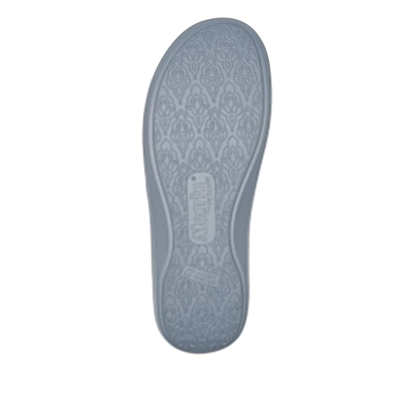Savvie Dove Shoe | Alegria Shoes