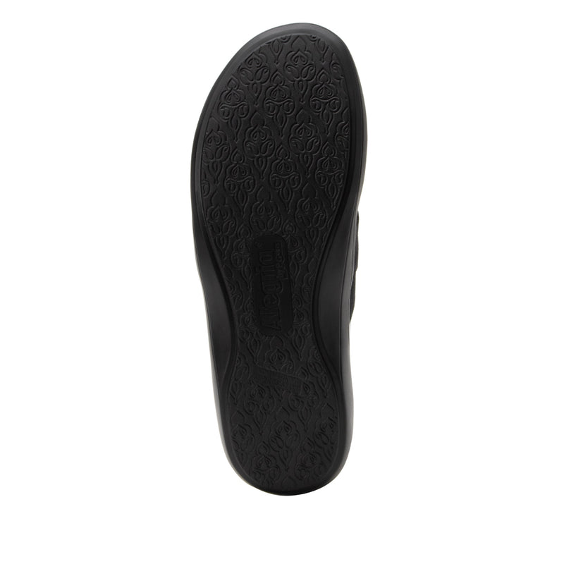 Savvie Passionate professional shoe with lightweight responsive outsole. SAV-7533_S6