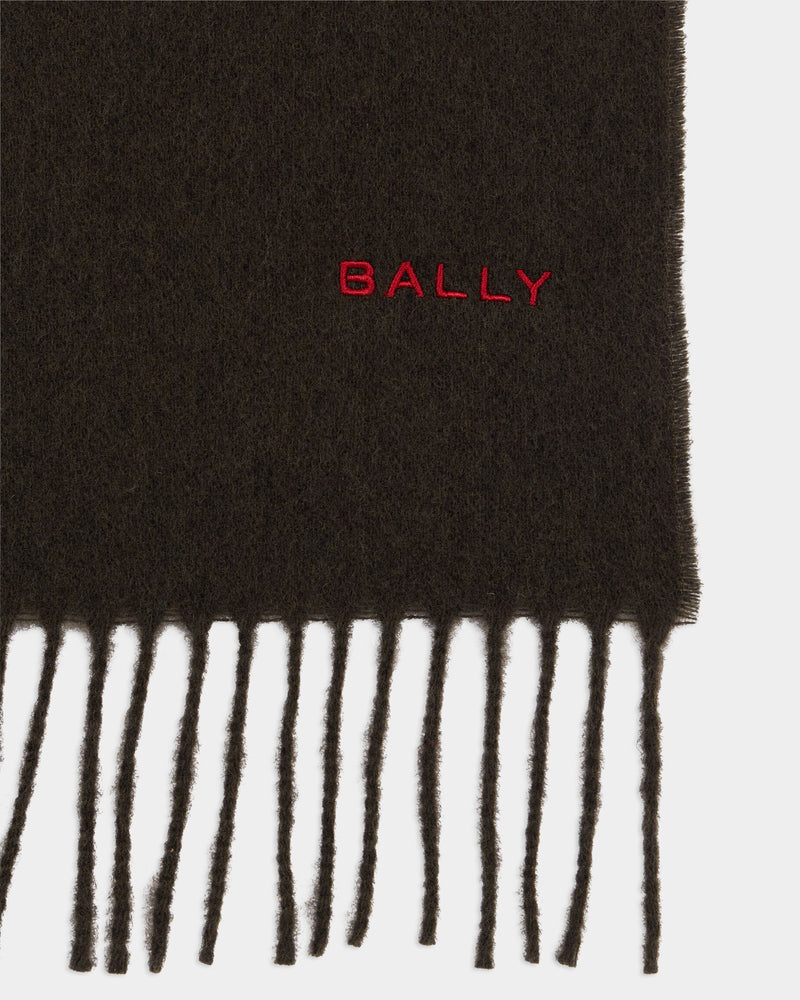 Scarf in a Military Green Cashmere Blend