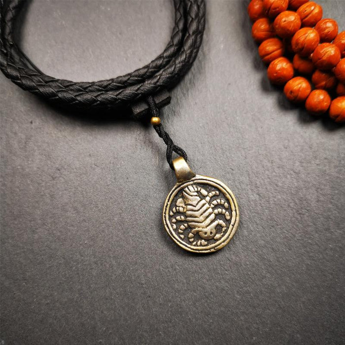Scorpion Guru Amulet 0.87" - Tibetan Buddhist amulet, close-up detail