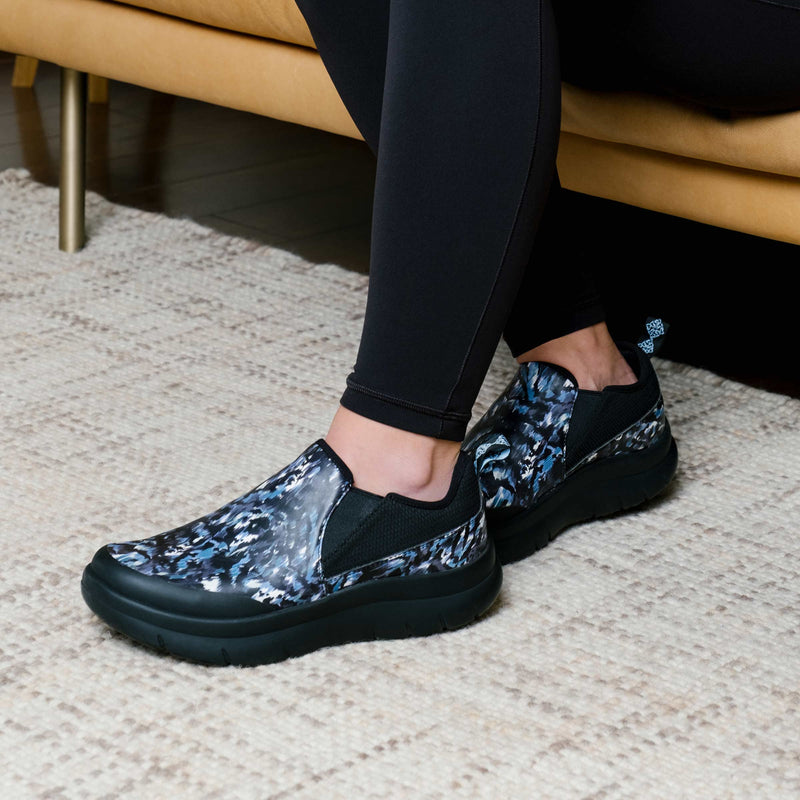Shift Lead Feral Shoe | Alegria Shoes
