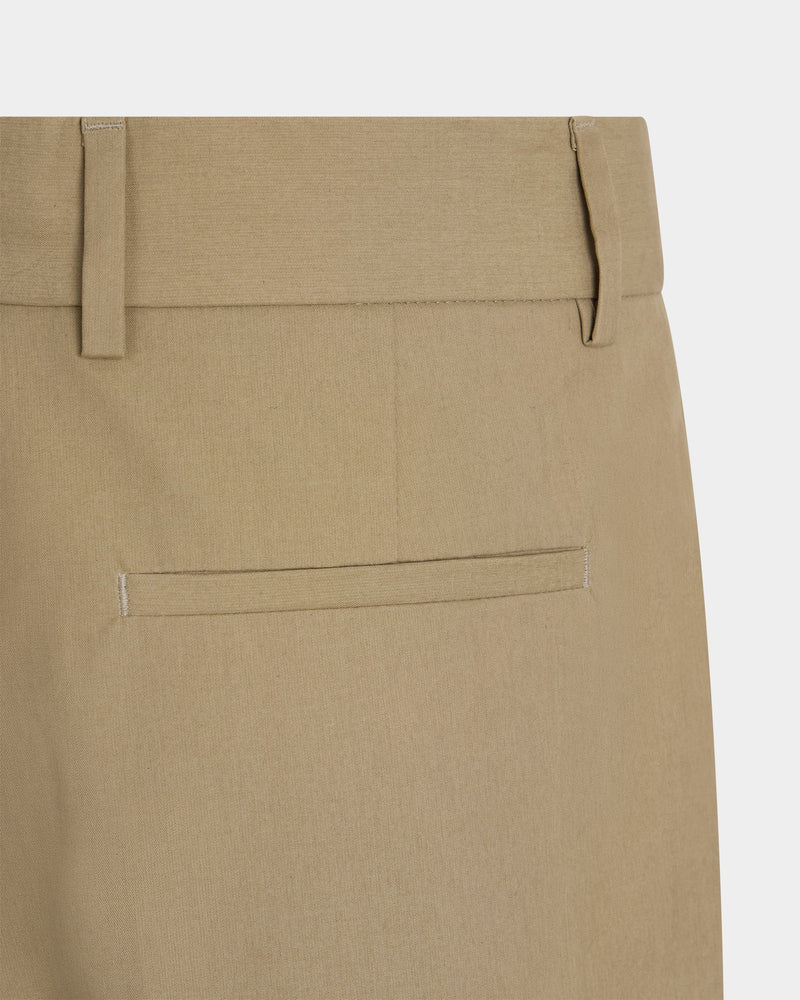 Shorts in Light Beige Cotton