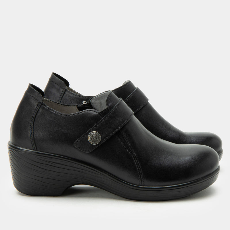 Silah Sable Shoe | Alegria Shoes
