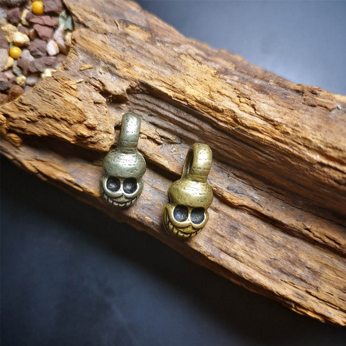 Skull Sitavana Shape Bead Counter Clip - Tibetan Buddhist art, front view