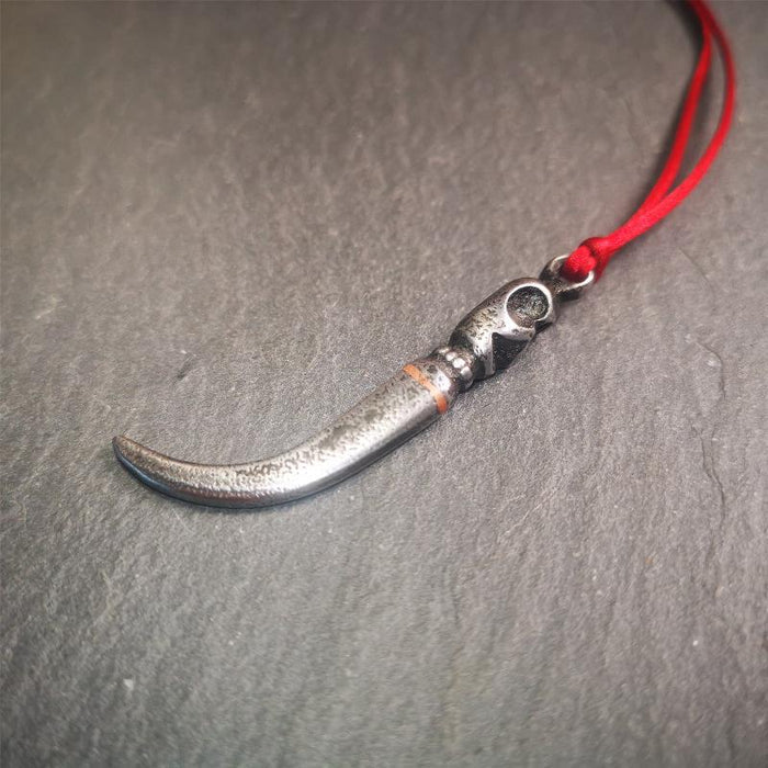Skull Wolf Tooth Amulet 2.16" - Tibetan Buddhist amulet, view 8
