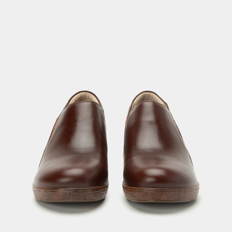 Skylar Mahogany Shoe | Alegria Shoes