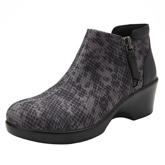 Sloan Snake Boot | Alegria Shoes