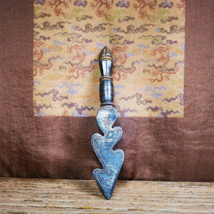 Snake Spear - Tibetan Buddhist art, detailed view