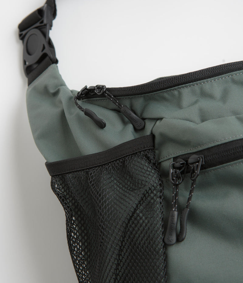 Snow Peak Everyday Use Middle Shoulder Bag in Grey